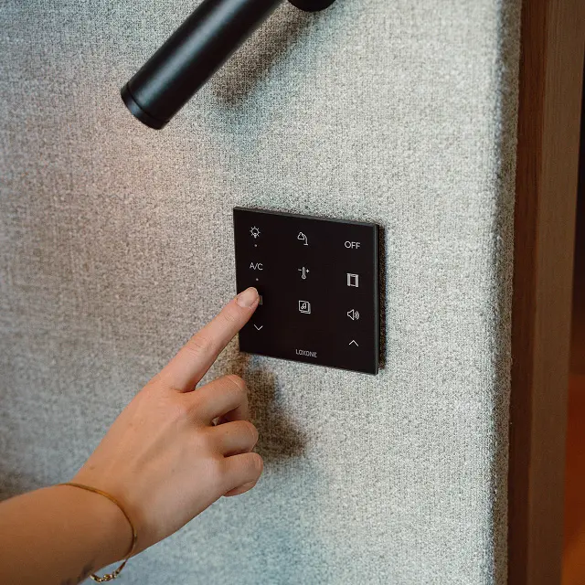 作 Touch Pure Flex Battery Air 的人